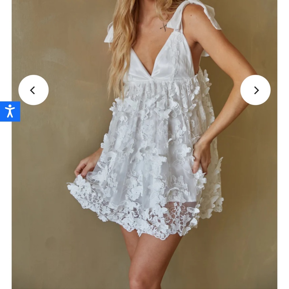 American threads Butterfly bow white mini dress